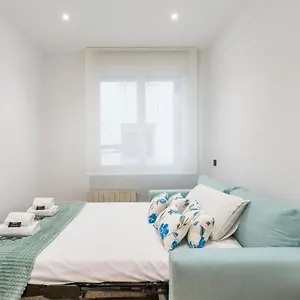 https://tiboli-apartment-by-people-rentals.bilbaohotelsspain.com